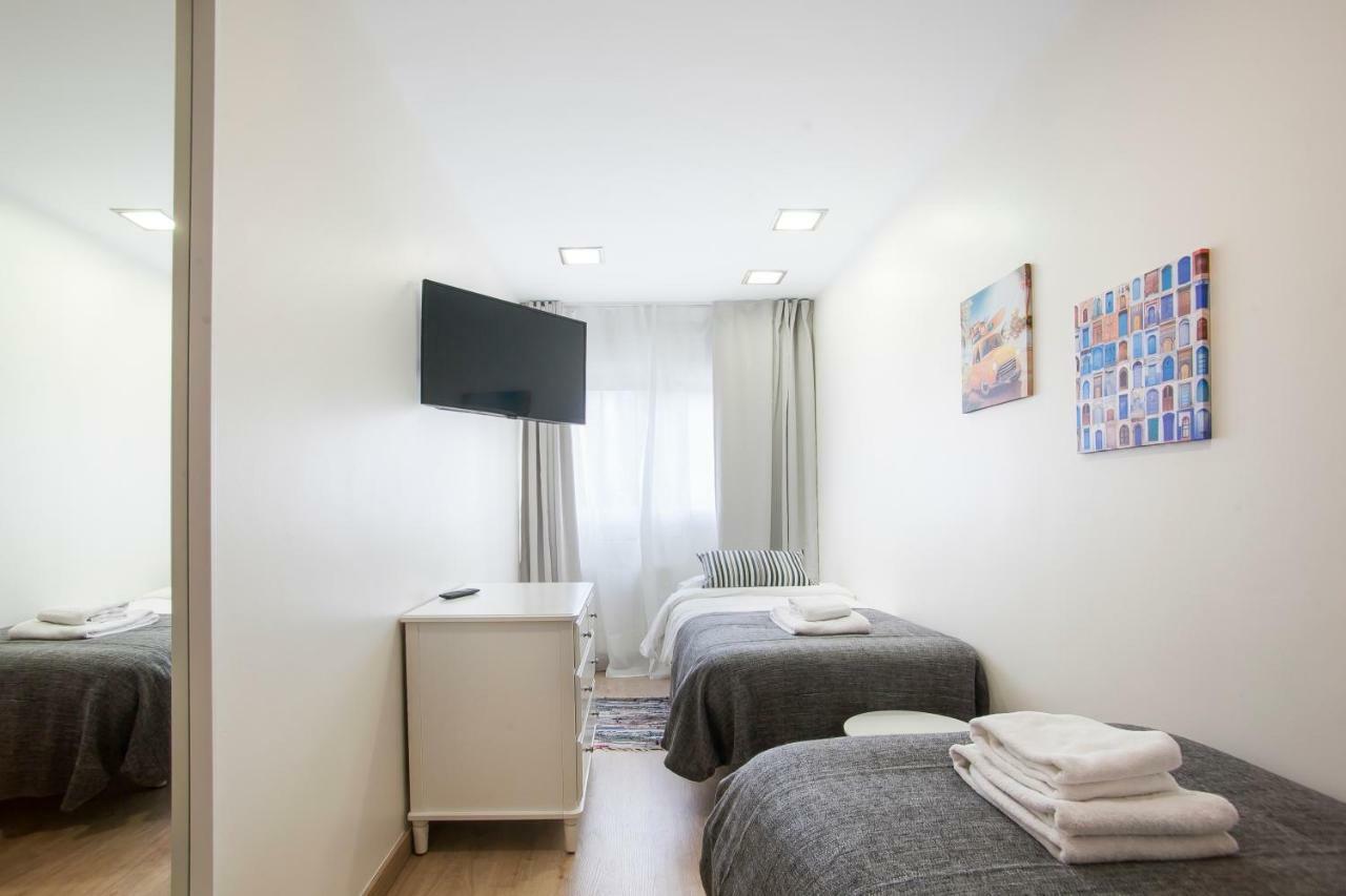 Tendency Apartments Forum 2 Sant Adria de Besos Exteriér fotografie